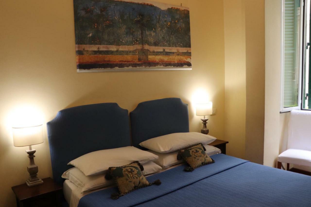 The Center Of Rome B&B Extérieur photo